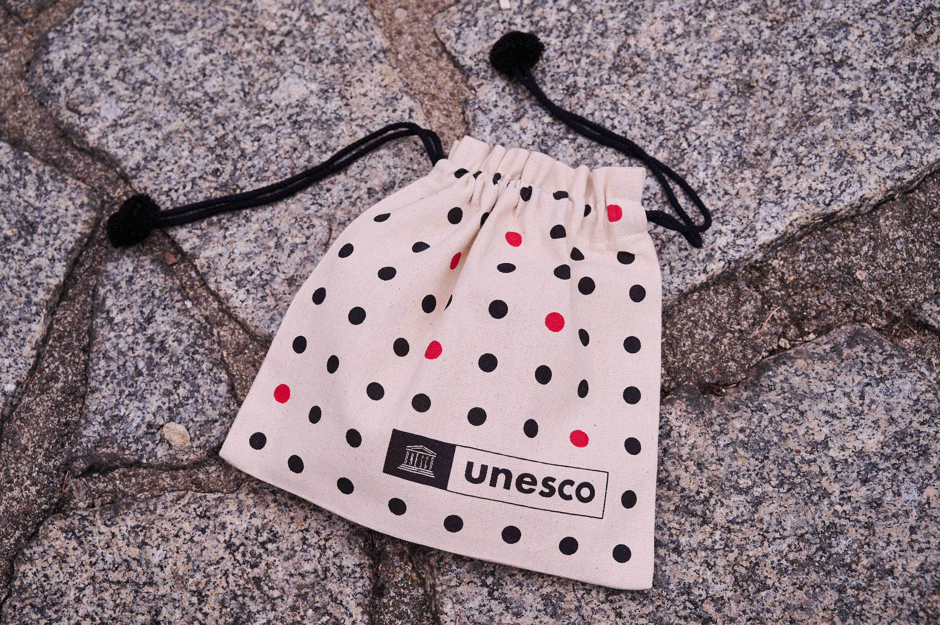 Pochon à pois UNESCO