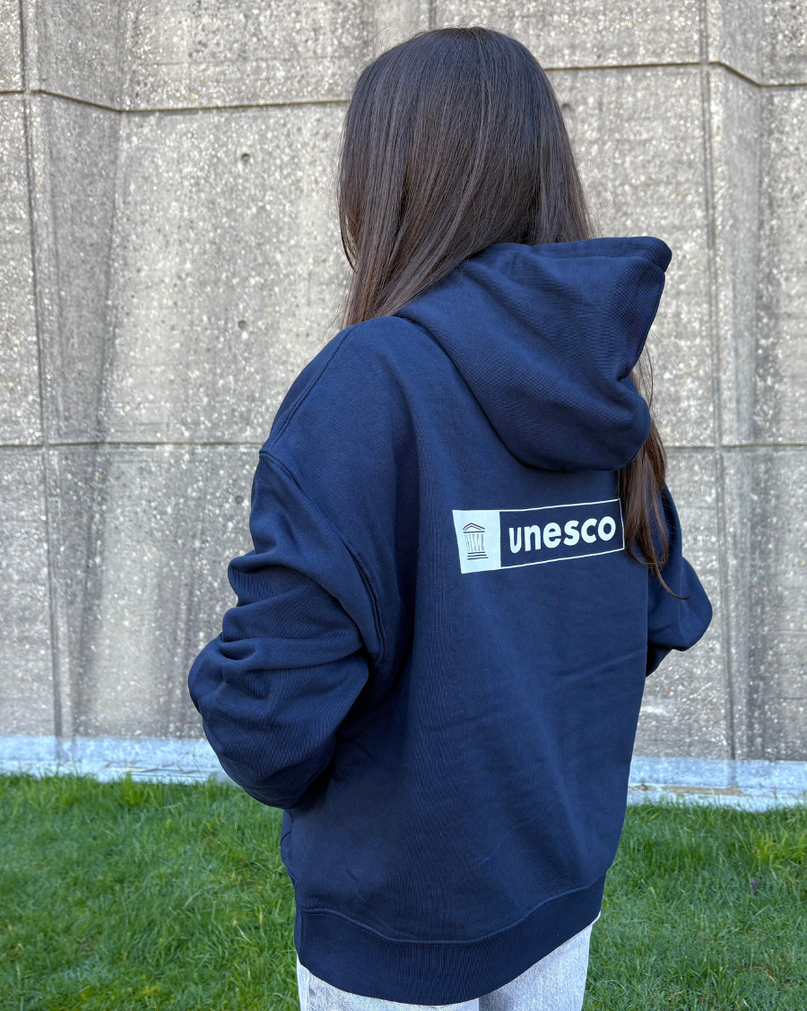 Sweatshirt with UNESCO logo